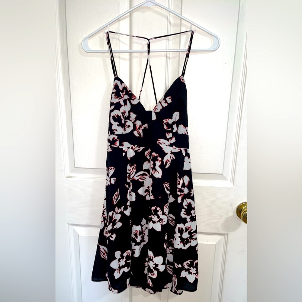 Express Strappy Floral Dress (6)